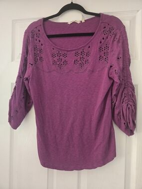 Soft Surroundings Magenta Eyelet Scoop Neck Three Quarters Sleeve Top